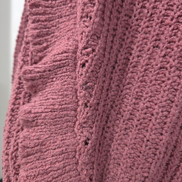 EXPRESS Nwt Cozy Chunky Knit Ruffle Sweater in Mauve Dusty Rose, Oversized, S - Picture 4 of 12
